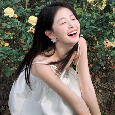 君临天下粤语封面